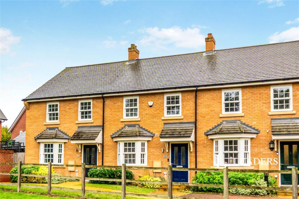 3 bed Mid Terraced House for rent in Kempston. From Leaders - Bedford