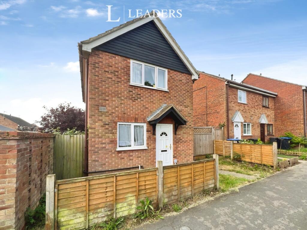 3 bed Detached for rent in Onehouse. From Leaders - Bury St Edmunds