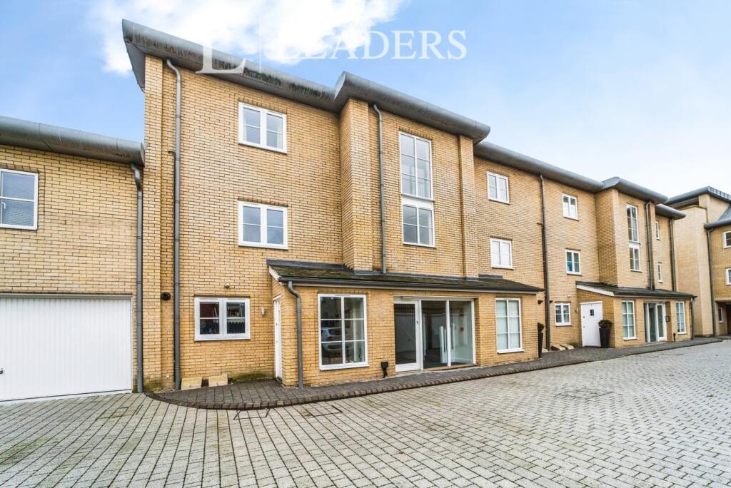 2 bed 1st Floor Flat for rent in Bury St Edmunds. From Leaders - Bury St Edmunds 2 bed 1st Floor Flat for rent in Bury St Edmunds. From Leaders - Bury St Edmunds