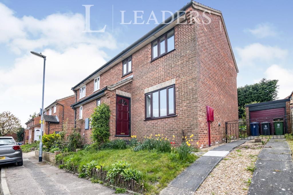 3 bed End Terraced House for rent in Bar Hill. From Leaders - Cambridge