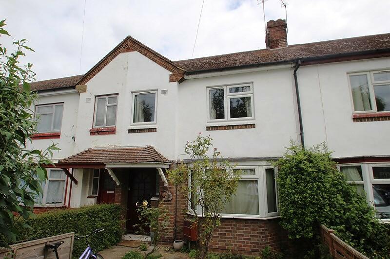 4 bed Mid Terraced House for rent in Cambridge. From Leaders - Cambridge