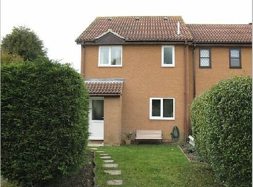 1 bed Mid Terraced House for rent in Milton. From Leaders - Cambridge
