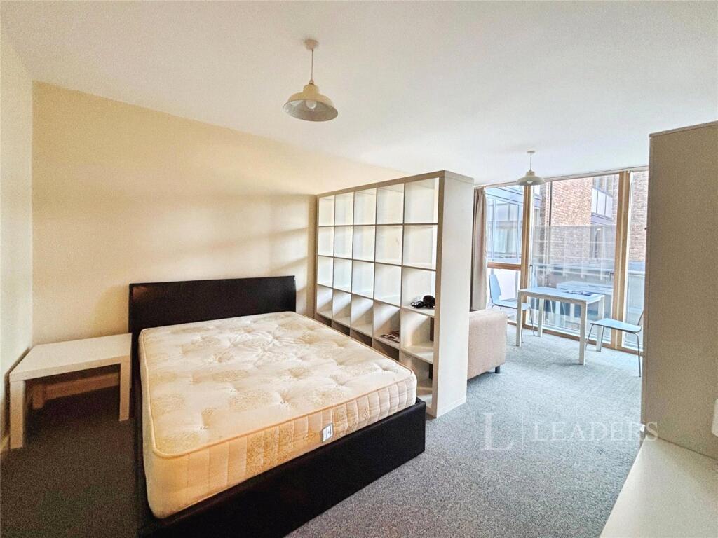 4 bed Studio for rent in Cambridge. From Leaders - Cambridge