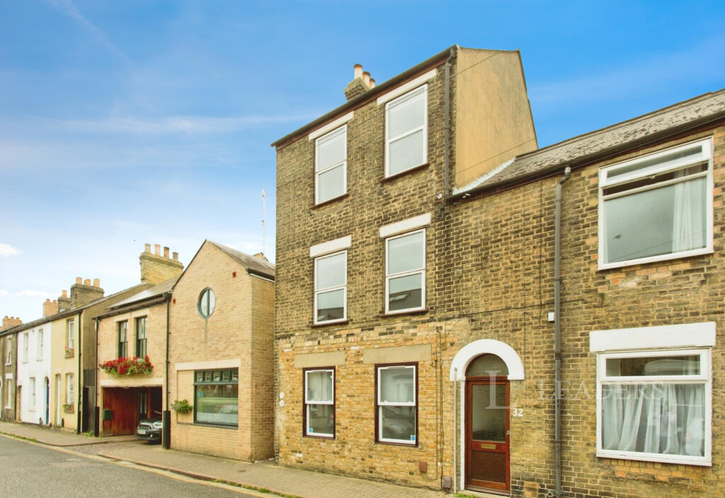 4 bed 1st Floor Flat for rent in Cambridge. From Leaders - Cambridge 4 bed 1st Floor Flat for rent in Cambridge. From Leaders - Cambridge