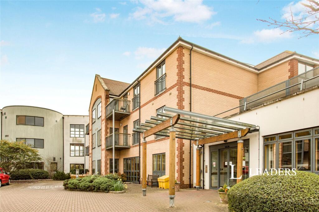 2 bed 1st Floor Flat for rent in Cambridge. From Leaders - Cambridge