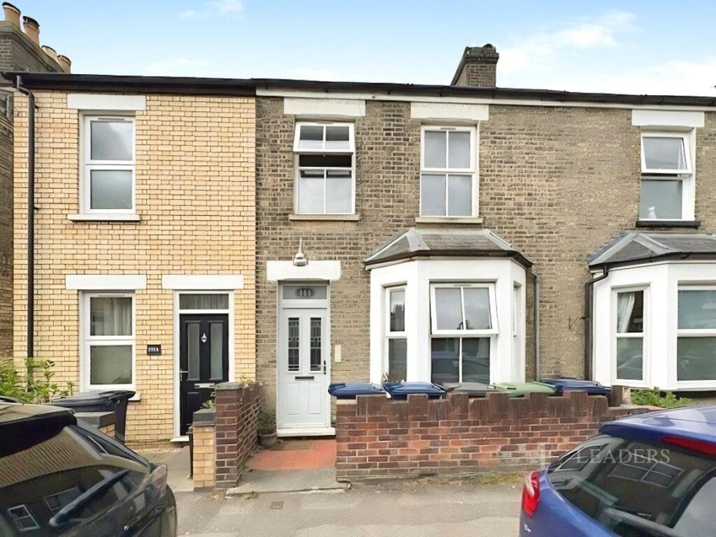 6 bed Mid Terraced House for rent in Cambridge. From Leaders - Cambridge