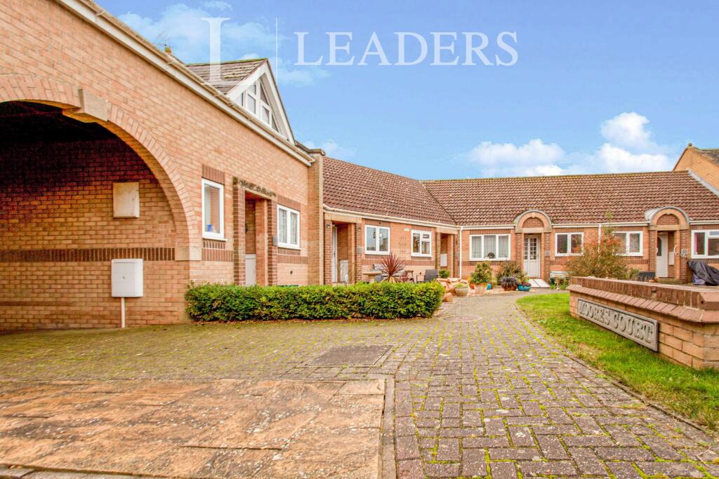 2 bed Bungalow for rent in Cambridge. From Leaders - Cambridge