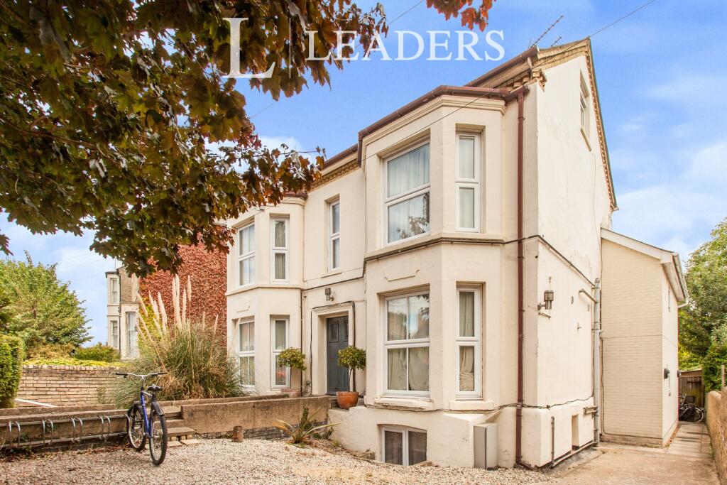 4 bed Studio for rent in Cambridge. From Leaders - Cambridge