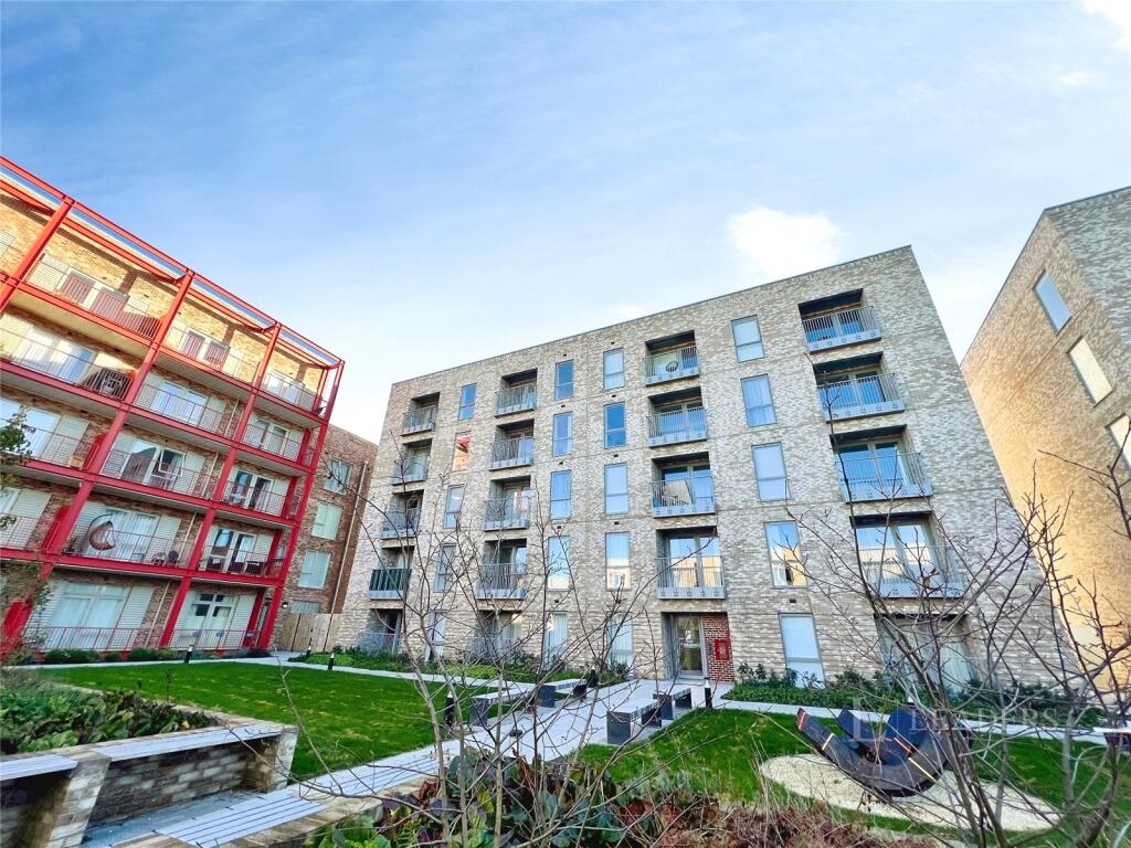 1 bed 1st Floor Flat for rent in Cambridge. From Leaders - Cambridge