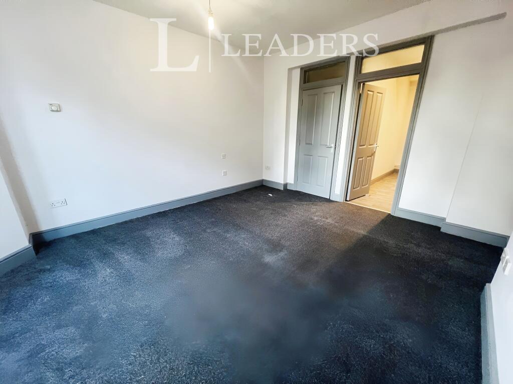 1 bed 1st Floor Flat for rent in Newmarket. From Leaders - Cambridge
