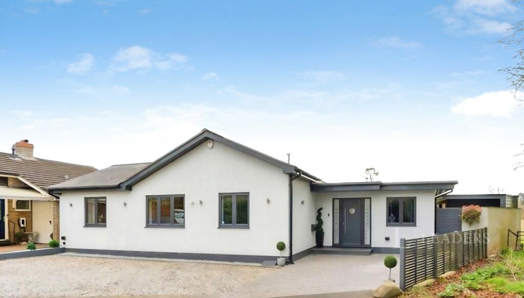 4 bed Bungalow for rent in Linton. From Leaders - Cambridge