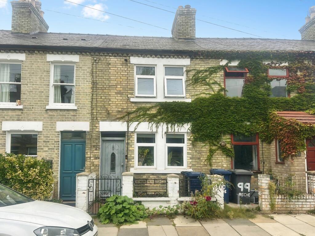 3 bed Mid Terraced House for rent in Fen Ditton. From Leaders - Cambridge
