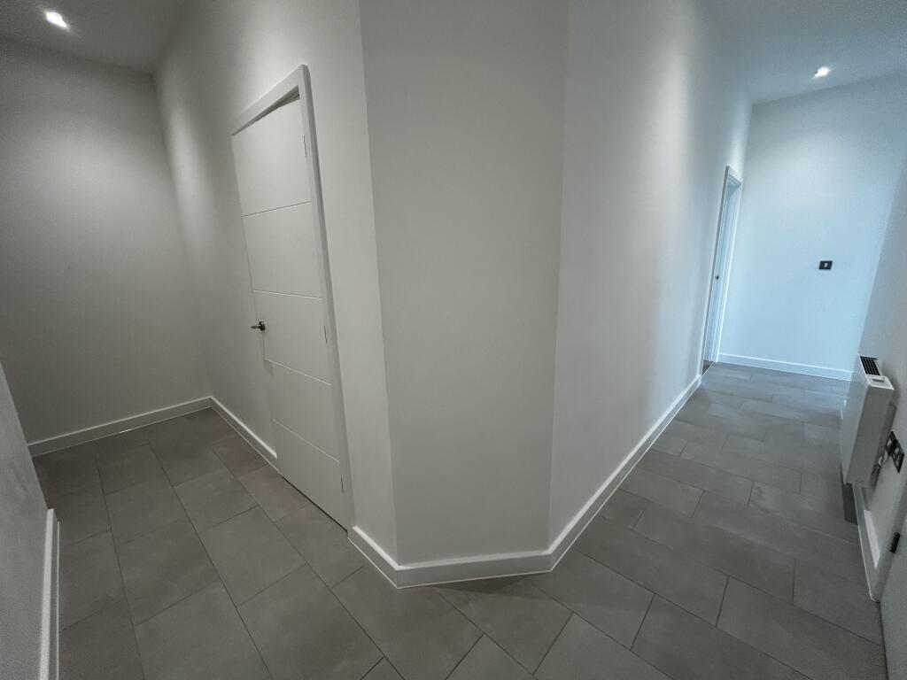 2 bed Apartment for rent in Brentwood. From Leaders - Chelmsford