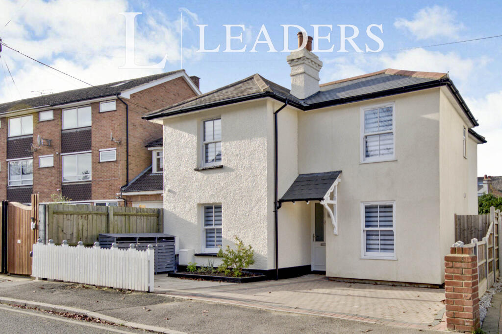 4 bed Studio for rent in Brentwood. From Leaders - Chelmsford 4 bed Studio for rent in Brentwood. From Leaders - Chelmsford