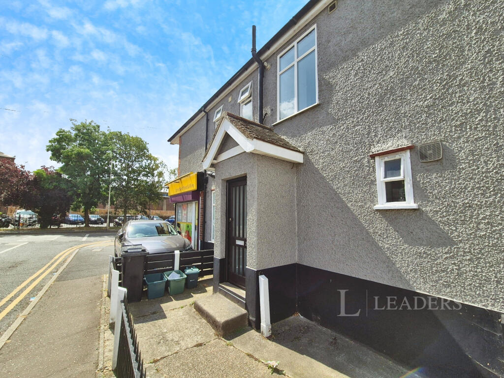 2 bed 1st Floor Flat for rent in Sandon. From Leaders - Chelmsford