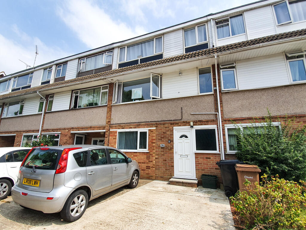 1 bed Detached for rent in Chelmsford. From Leaders - Chelmsford
