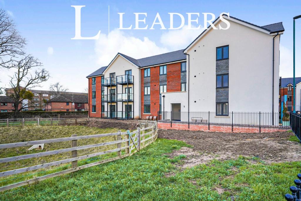 2 bed Apartment for rent in . From Leaders - Cheltenham
