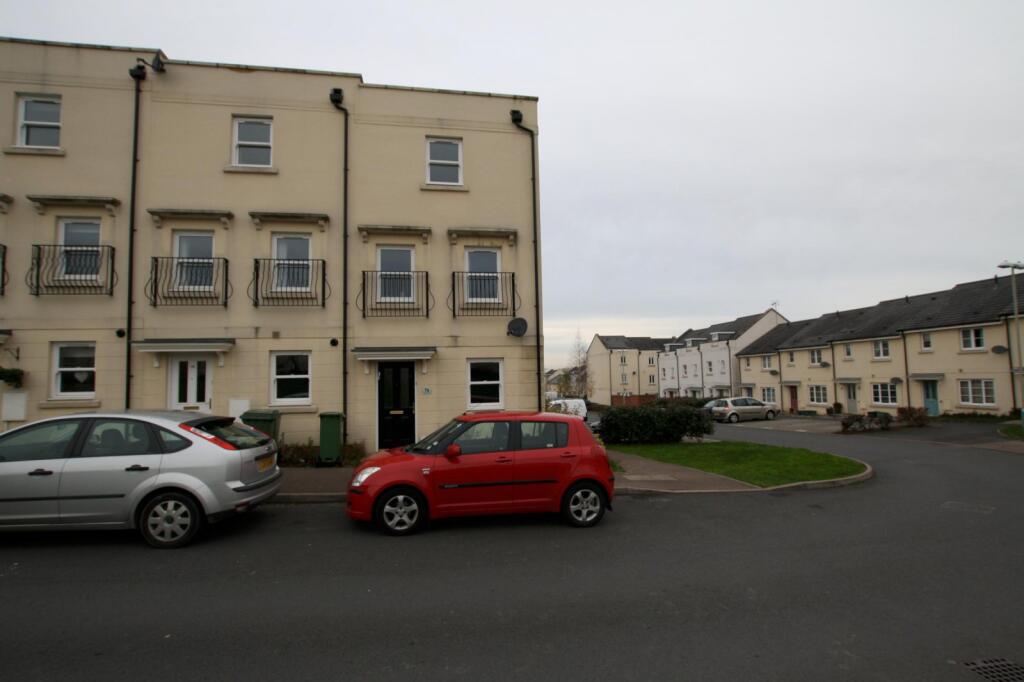 4 bed Detached for rent in Prestbury. From Leaders - Cheltenham 4 bed Detached for rent in Prestbury. From Leaders - Cheltenham