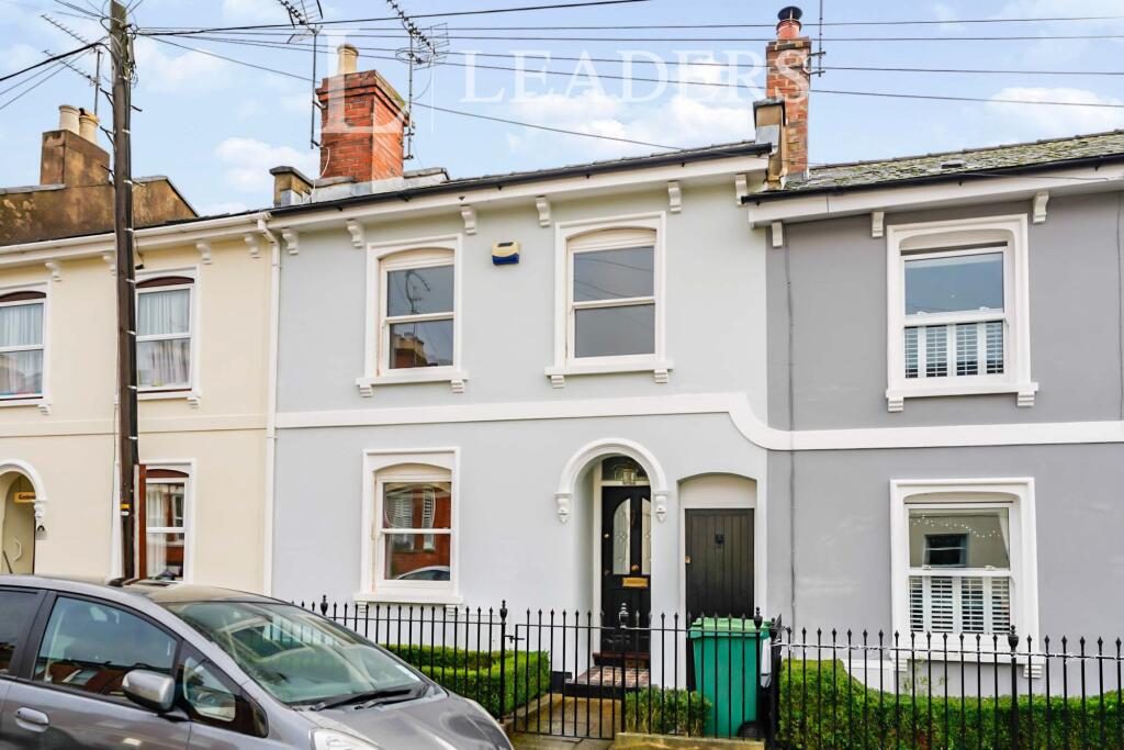 3 bed Mid Terraced House for rent in Cheltenham. From Leaders - Cheltenham
