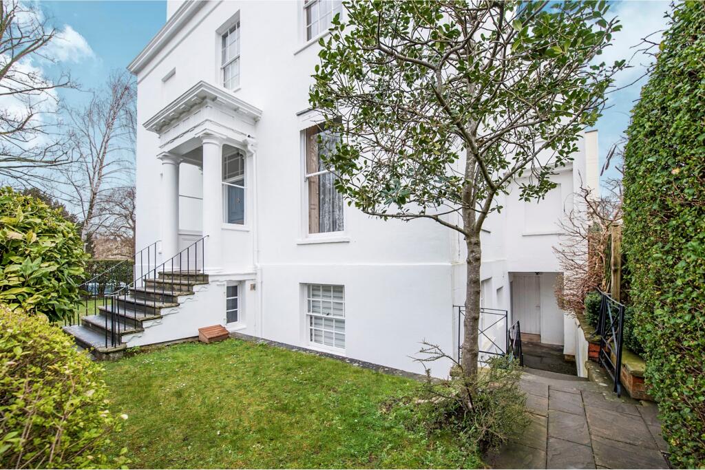 1 bed 1st Floor Flat for rent in Cheltenham. From Leaders - Cheltenham 1 bed 1st Floor Flat for rent in Cheltenham. From Leaders - Cheltenham