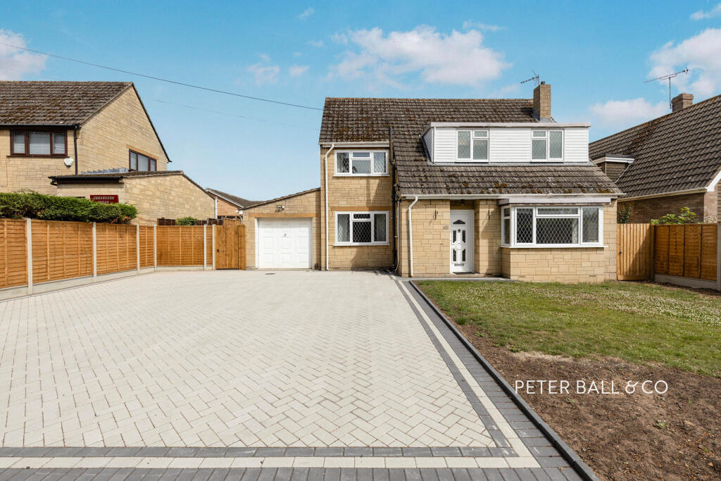 3 bed Detached for rent in Swindon. From Leaders - Cheltenham 3 bed Detached for rent in Swindon. From Leaders - Cheltenham