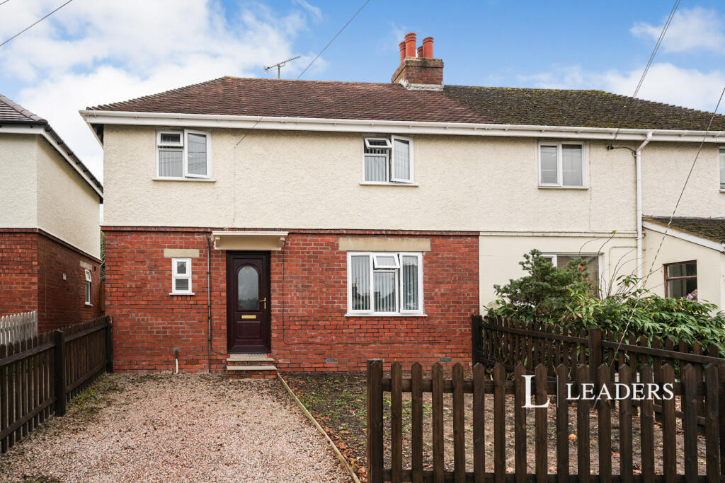 2 bed Mid Terraced House for rent in Leckhampton Hill. From Leaders - Cheltenham 2 bed Mid Terraced House for rent in Leckhampton Hill. From Leaders - Cheltenham