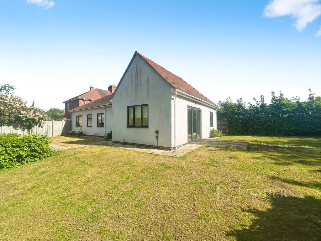 3 bed Bungalow for rent in Little Shurdington. From Leaders - Cheltenham 3 bed Bungalow for rent in Little Shurdington. From Leaders - Cheltenham