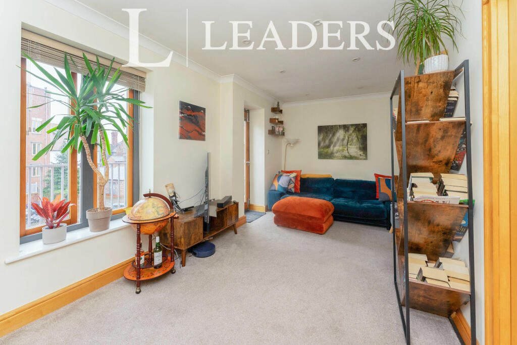 3 bed Apartment for rent in Chester. From Leaders Lettings - Chester