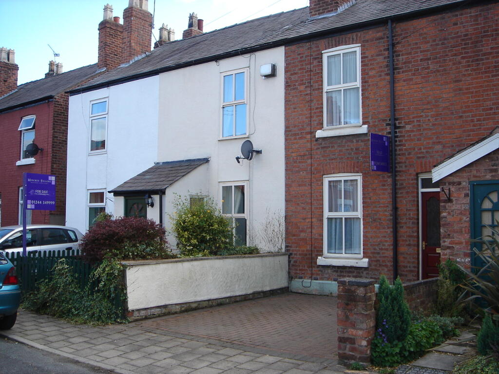 2 bed Mid Terraced House for rent in Eccleston. From Leaders - Chester