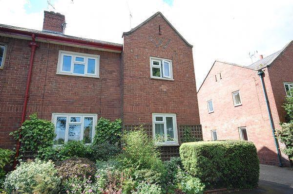 1 bed 1st Floor Flat for rent in Chester. From Leaders - Chester