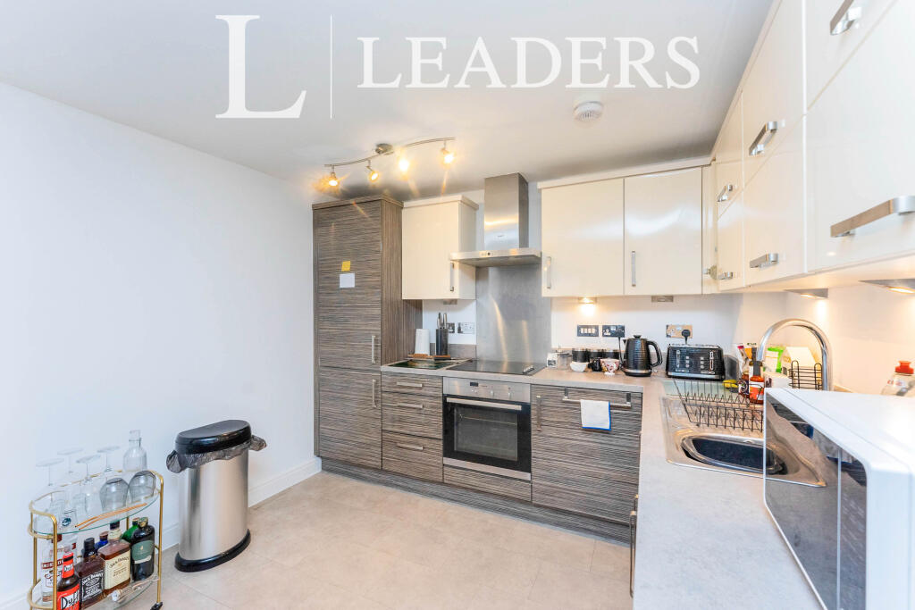 1 bed 1st Floor Flat for rent in Chester. From Leaders - Chester