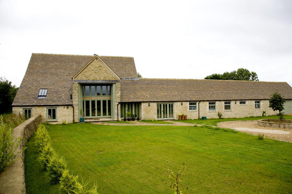 4 bed Detached for rent in Poole Keynes. From Leaders - Cirencester 4 bed Detached for rent in Poole Keynes. From Leaders - Cirencester