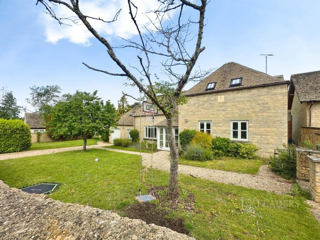 3 bed Detached for rent in Siddington. From Leaders - Cirencester