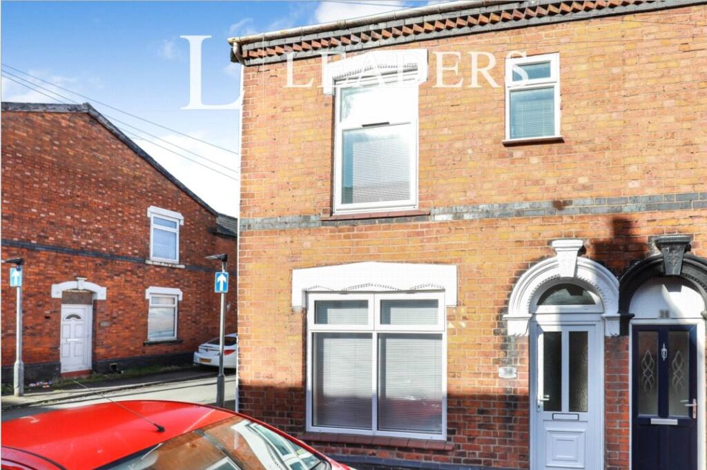 3 bed Mid Terraced House for rent in Coppenhall Moss. From Leaders - Crewe