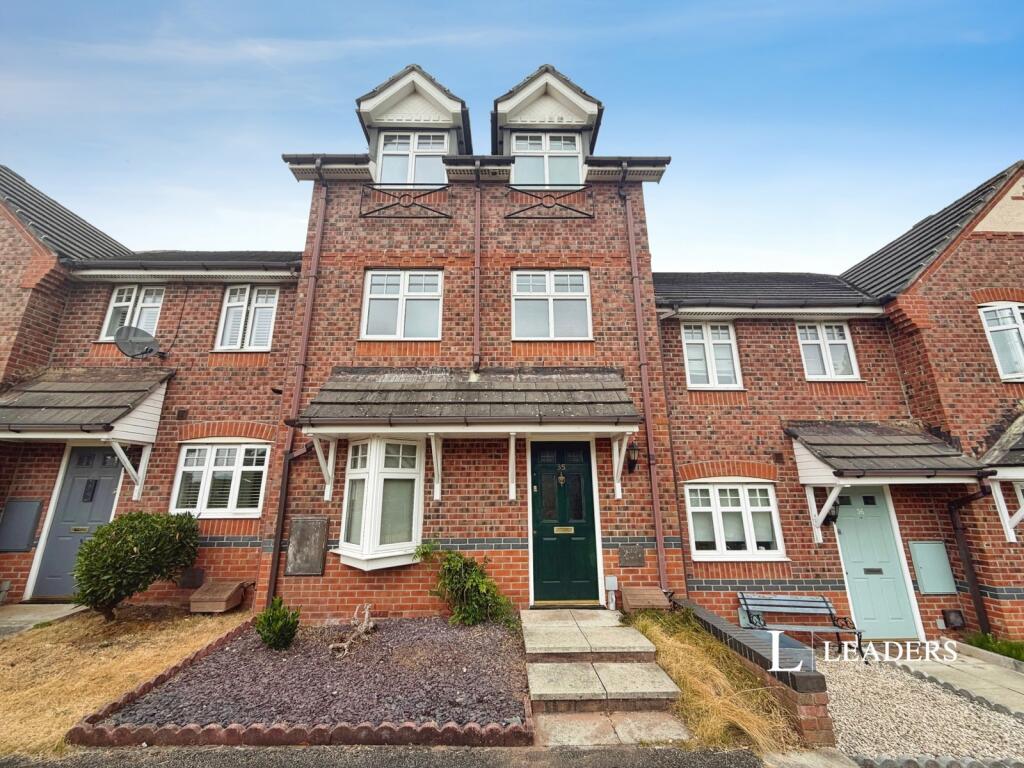 4 bed Town House for rent in Coppenhall Moss. From Leaders - Crewe
