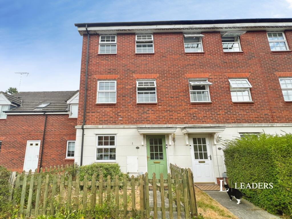 3 bed Semi Detached for rent in Stapeley. From Leaders - Crewe
