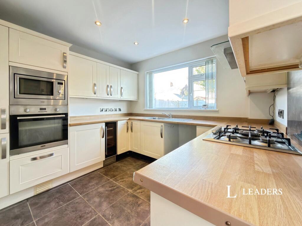 3 bed Semi Detached for rent in Coppenhall Moss. From Leaders - Crewe 3 bed Semi Detached for rent in Coppenhall Moss. From Leaders - Crewe