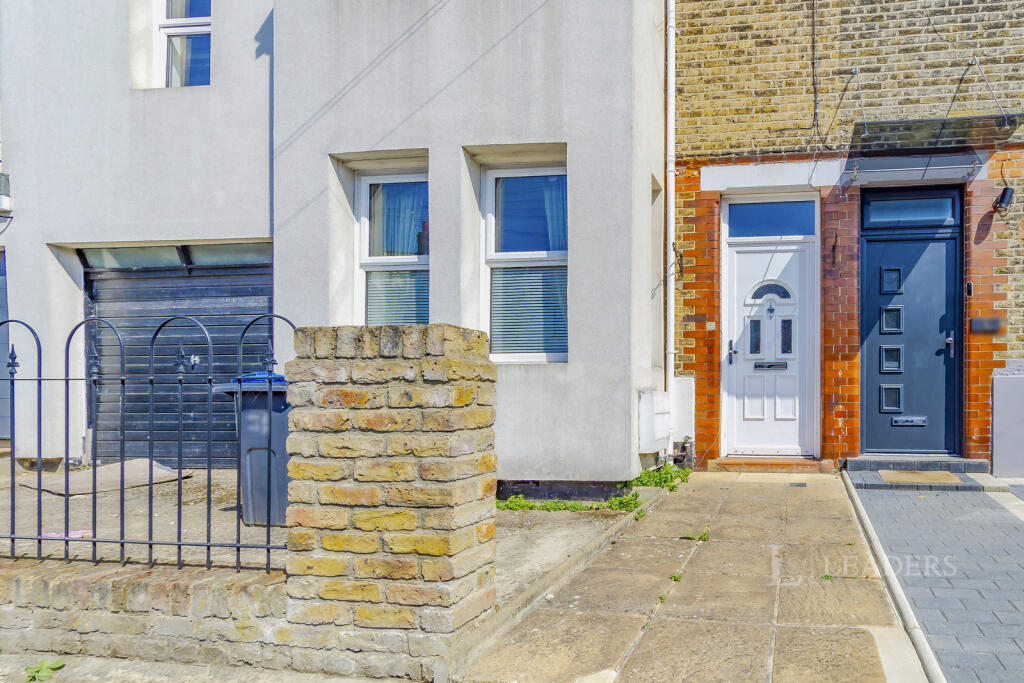1 bed 1st Floor Flat for rent in Croydon. From Leaders Sales - Croydon