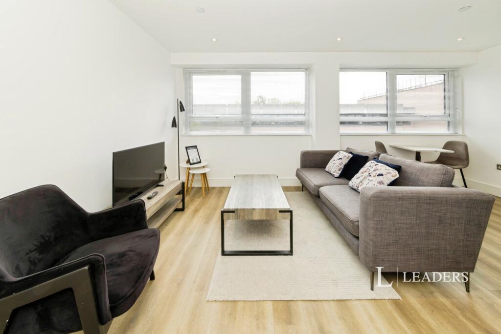 1 bed 1st Floor Flat for rent in East Grinstead. From Leaders - East Grinstead 1 bed 1st Floor Flat for rent in East Grinstead. From Leaders - East Grinstead