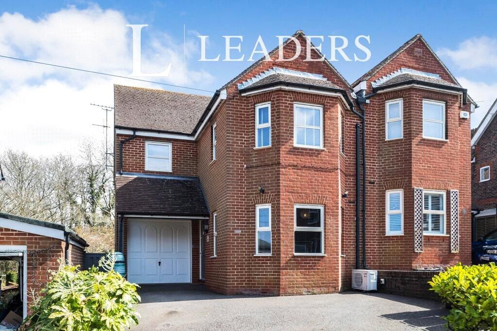 4 bed Semi Detached for rent in Sharpthorne. From Leaders - East Grinstead