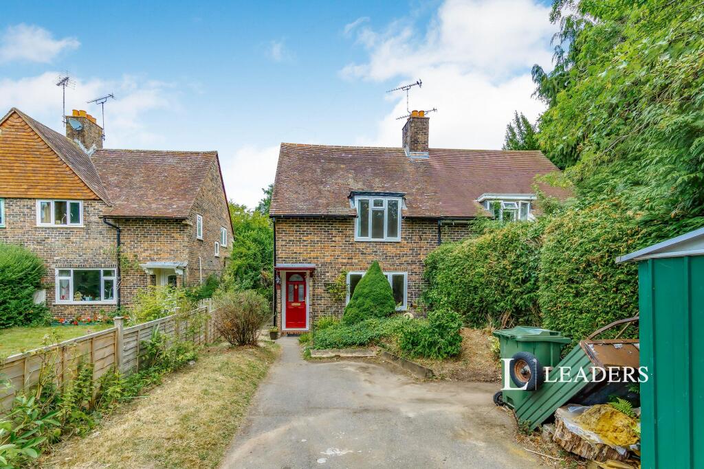 2 bed Semi Detached for rent in Balls Green. From Leaders - East Grinstead