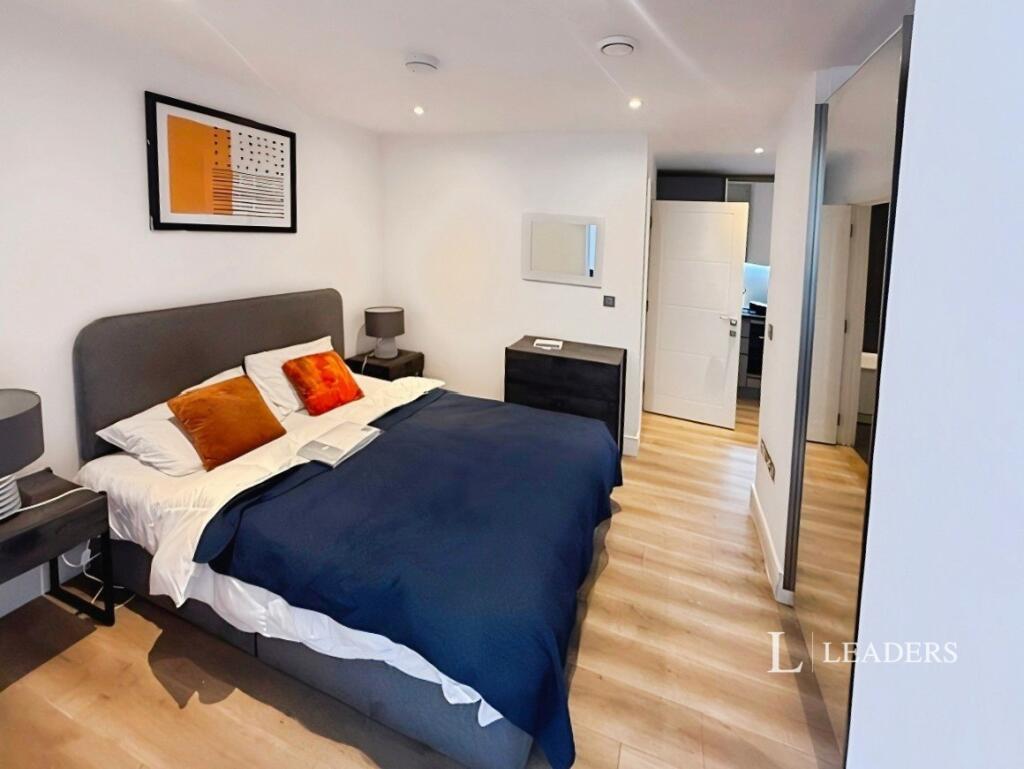4 bed Studio for rent in East Grinstead. From Leaders - East Grinstead 4 bed Studio for rent in East Grinstead. From Leaders - East Grinstead