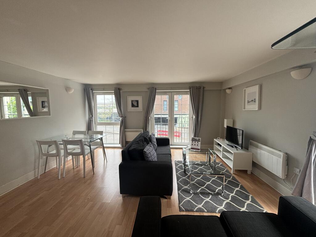 2 bed Apartment for rent in Epsom. From Leaders - Epsom