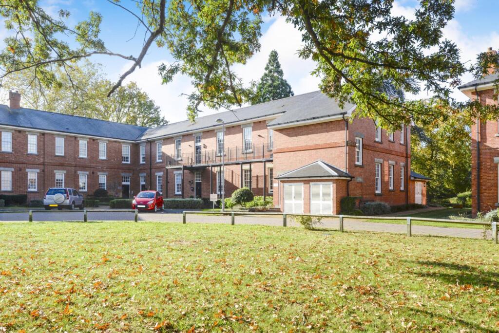 2 bed 1st Floor Flat for rent in Epsom. From Leaders Sales - Epsom 2 bed 1st Floor Flat for rent in Epsom. From Leaders Sales - Epsom