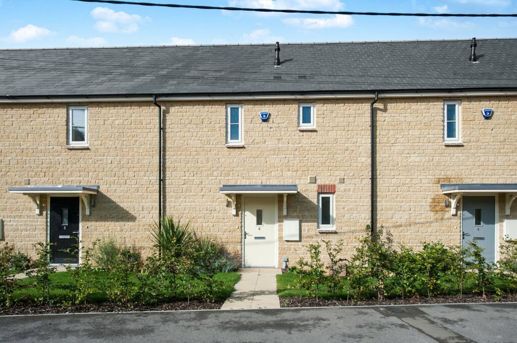2 bed Mid Terraced House for rent in Faringdon. From Leaders - Faringdon