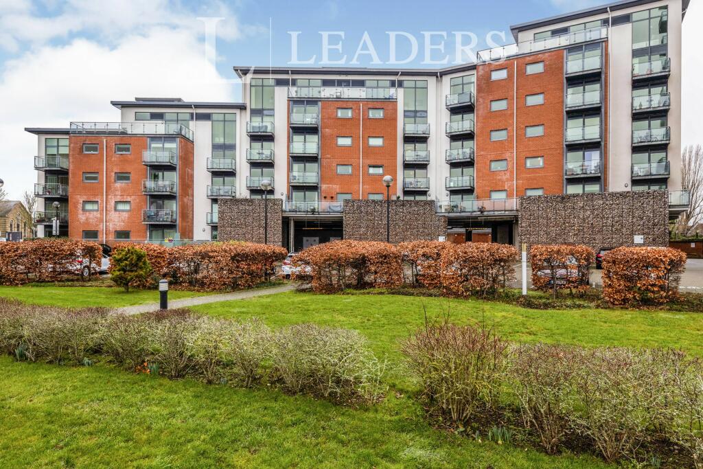2 bed Apartment for rent in Gosport. From Leaders - Gosport