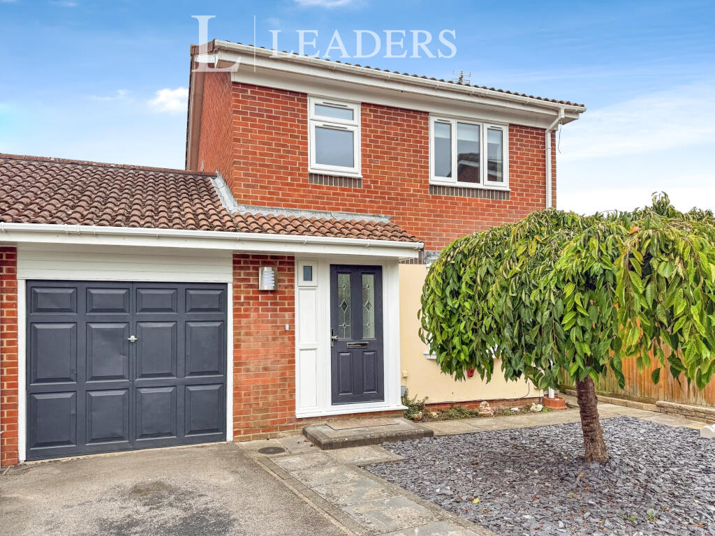 3 bed Semi Detached for rent in Peel Common. From Leaders - Gosport