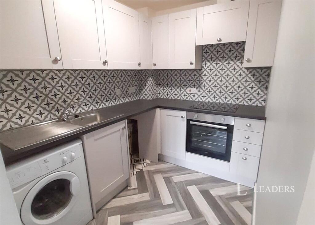 1 bed 1st Floor Flat for rent in Gosport. From Leaders - Gosport 1 bed 1st Floor Flat for rent in Gosport. From Leaders - Gosport
