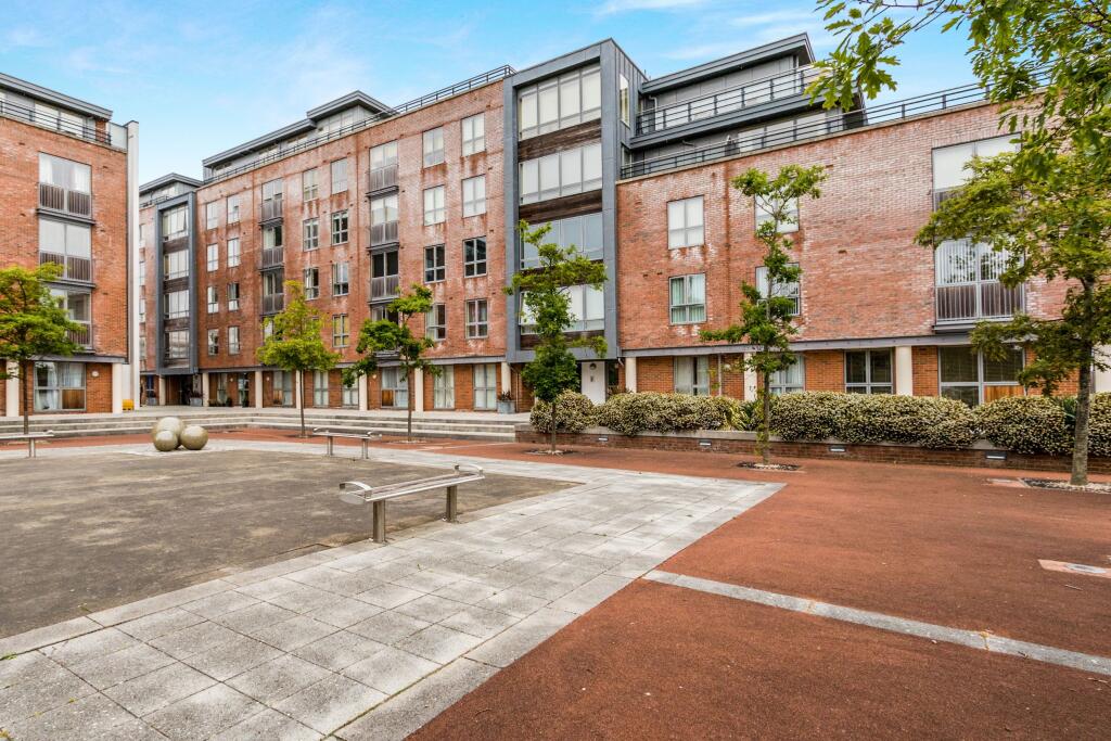 2 bed 1st Floor Flat for rent in Gosport. From Leaders - Gosport 2 bed 1st Floor Flat for rent in Gosport. From Leaders - Gosport