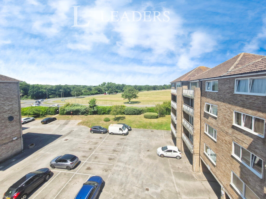 2 bed 1st Floor Flat for rent in Gosport. From Leaders - Gosport